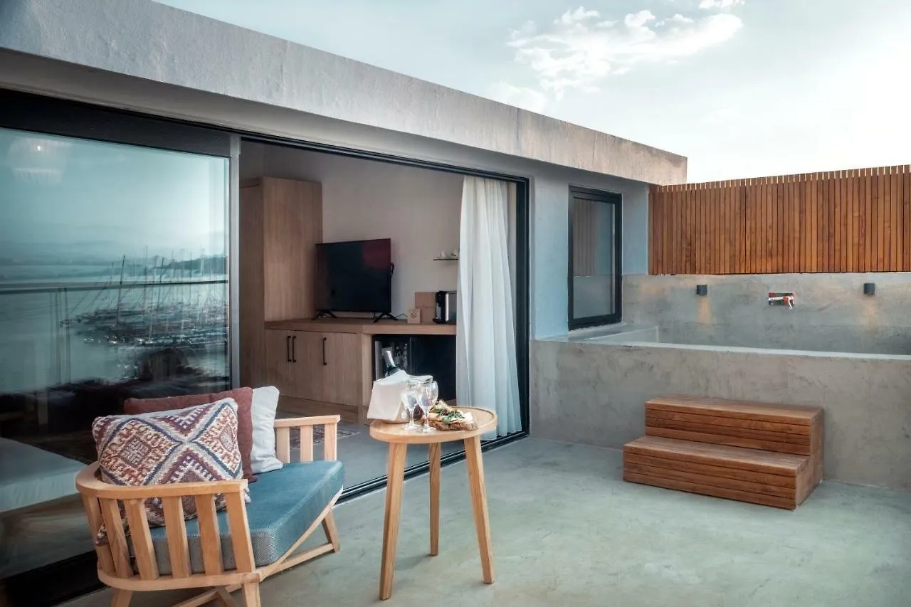 Harbour Suites فتحية 2*,